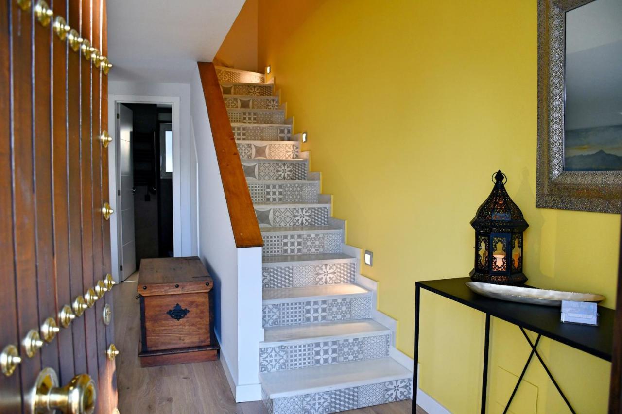 Yellow Jasper - Gemstone Getaway Vakantiehuis Marbella