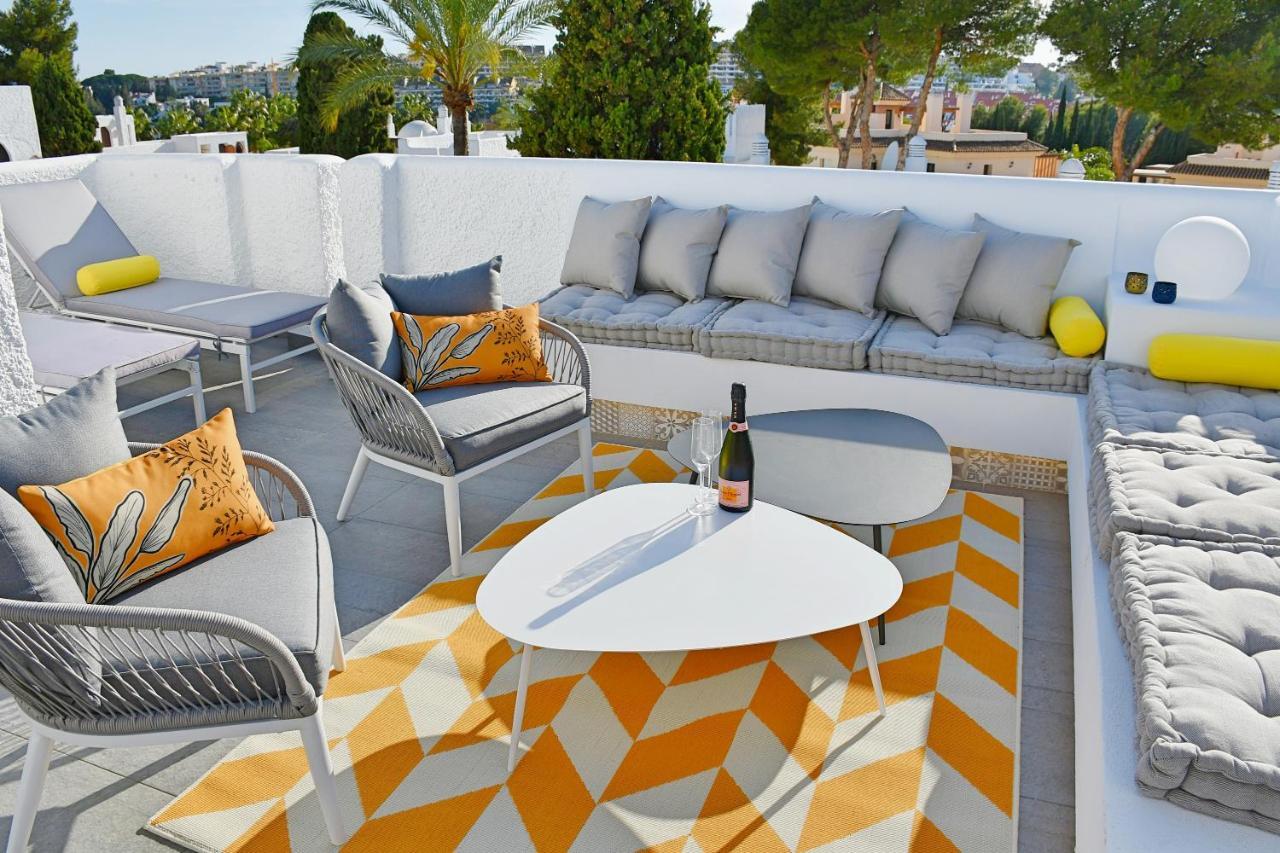 Yellow Jasper - Gemstone Getaway Vakantiehuis Marbella